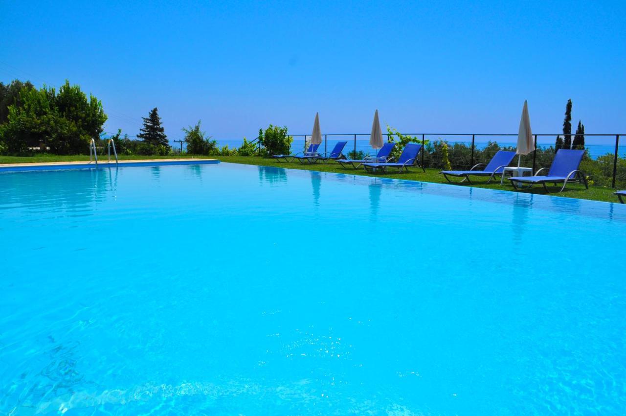 Escape, Swimming Pool - Appartement Pelekas